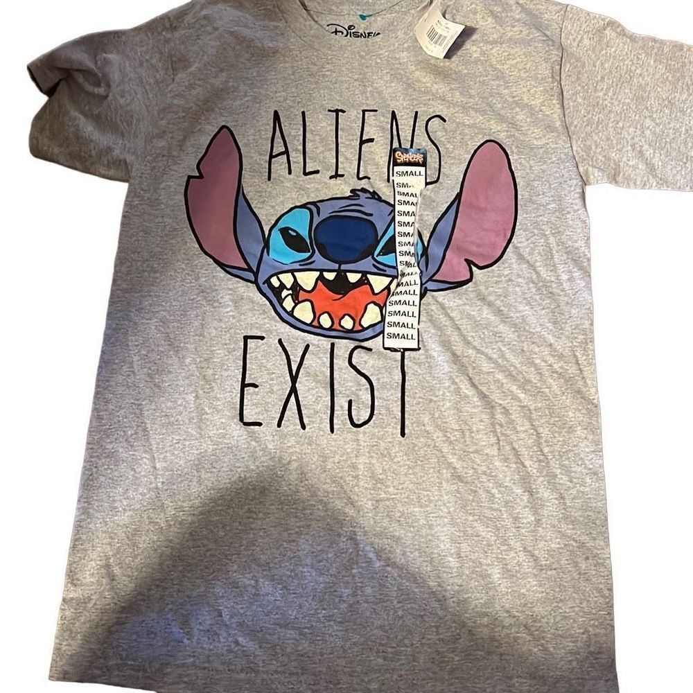 I Disney aliens exist T-shirt adult size small